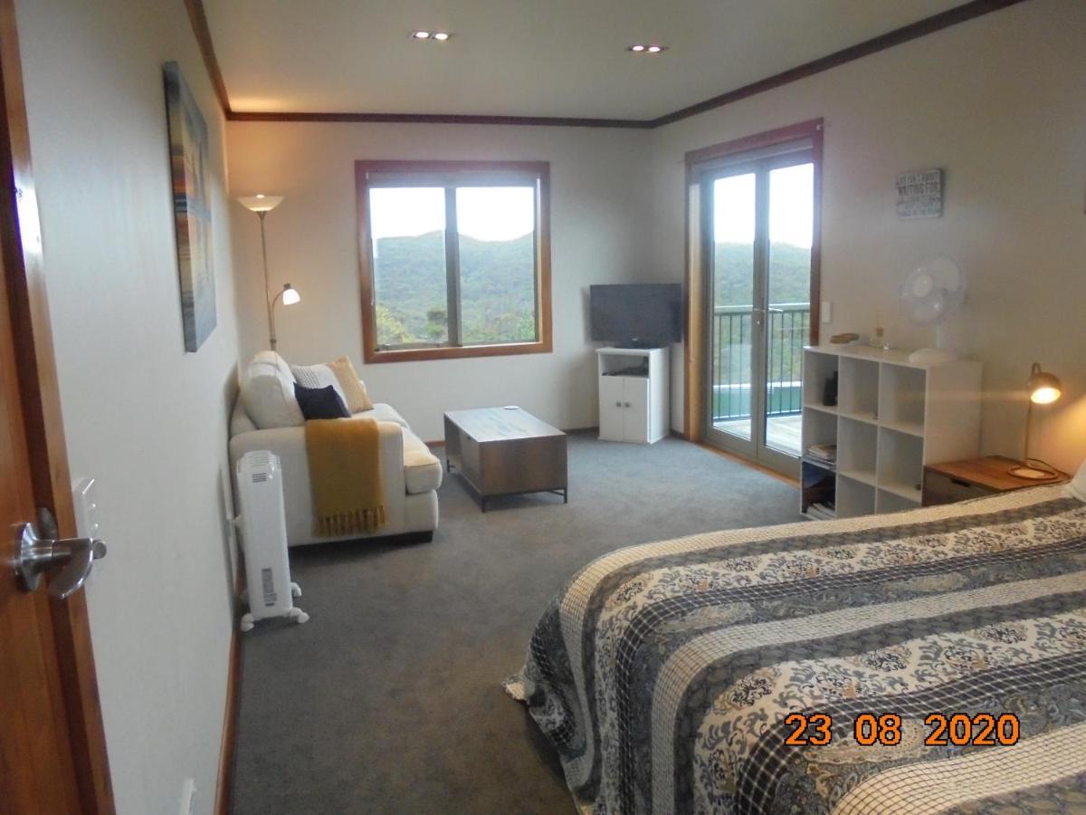 Farewell Views Apartment Puponga ภายนอก รูปภาพ